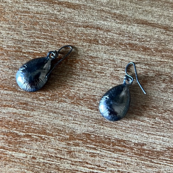 GORGEOUS Royal Blue Faceted VINTAGE EARRINGS - Picture 3 of 3